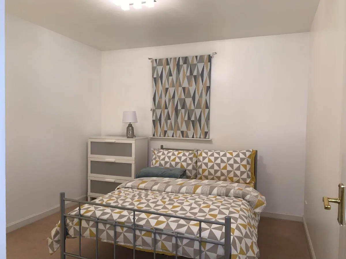 Holland Drive 2 Bedroom Flat Aberdeen