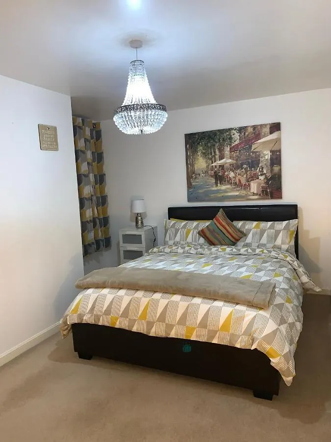 Holland Drive 2 Bedroom Flat Aberdeen